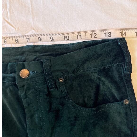 Free People Women’s Velour Dark Green Boot Cut Crop Style Pants Size 28 - Picture 7 of 11
